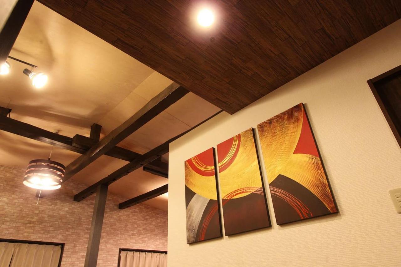 清潔#快適#広々なんば駅徒歩8分#9名宿泊可#Wi-Fiswitch#大画面tv Ōsaka Extérieur photo