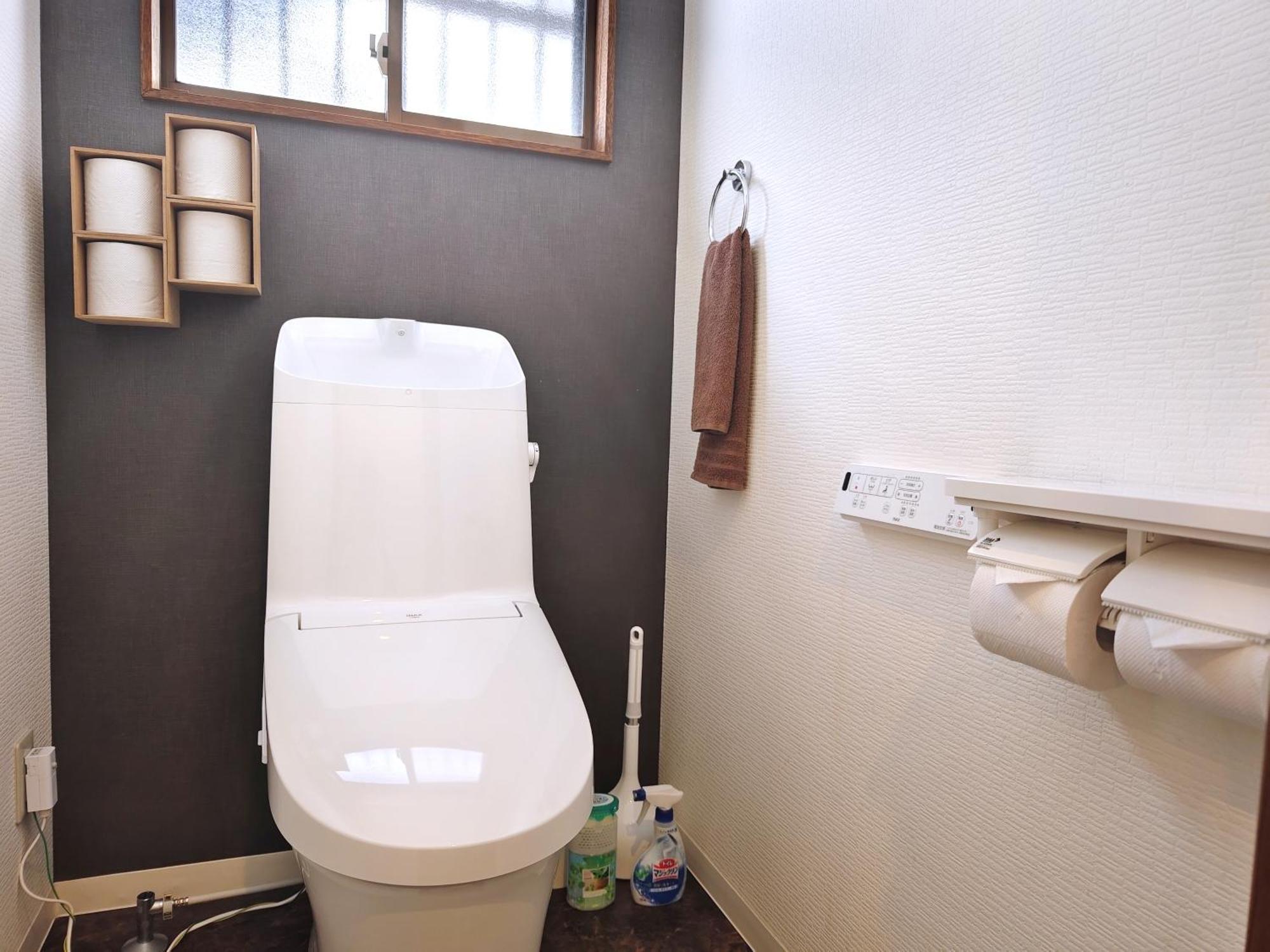 清潔#快適#広々なんば駅徒歩8分#9名宿泊可#Wi-Fiswitch#大画面tv Ōsaka Extérieur photo